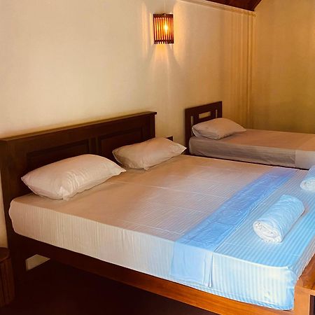 The Rainforest Hideaway Денияйя Экстерьер фото