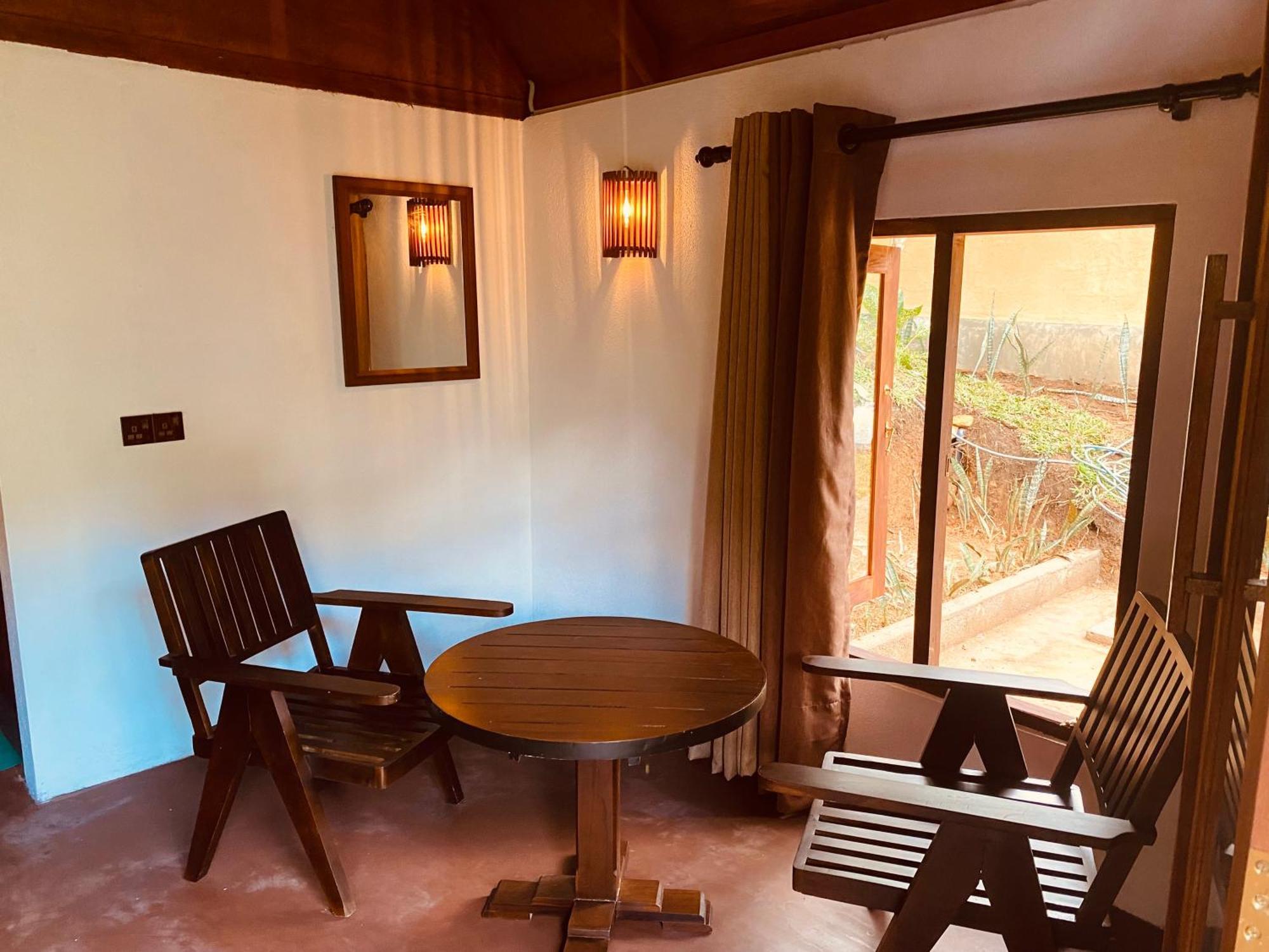 The Rainforest Hideaway Денияйя Экстерьер фото